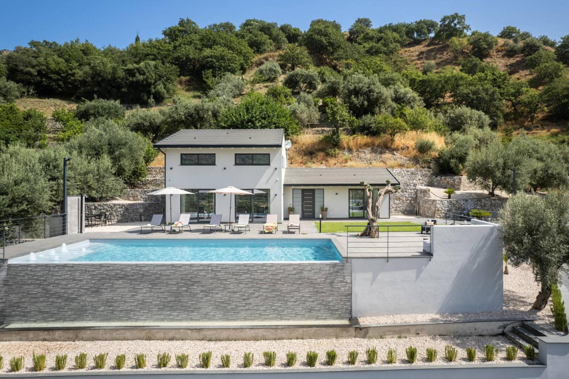 Donna Grazia Villa